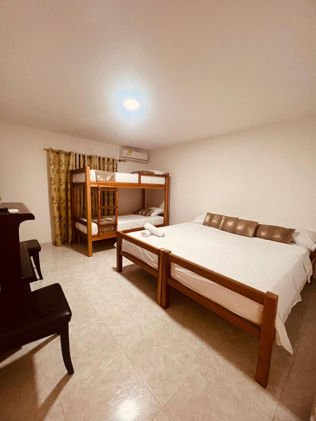 Hostal Casa San Pedro سانتا مارتا المظهر الخارجي الصورة